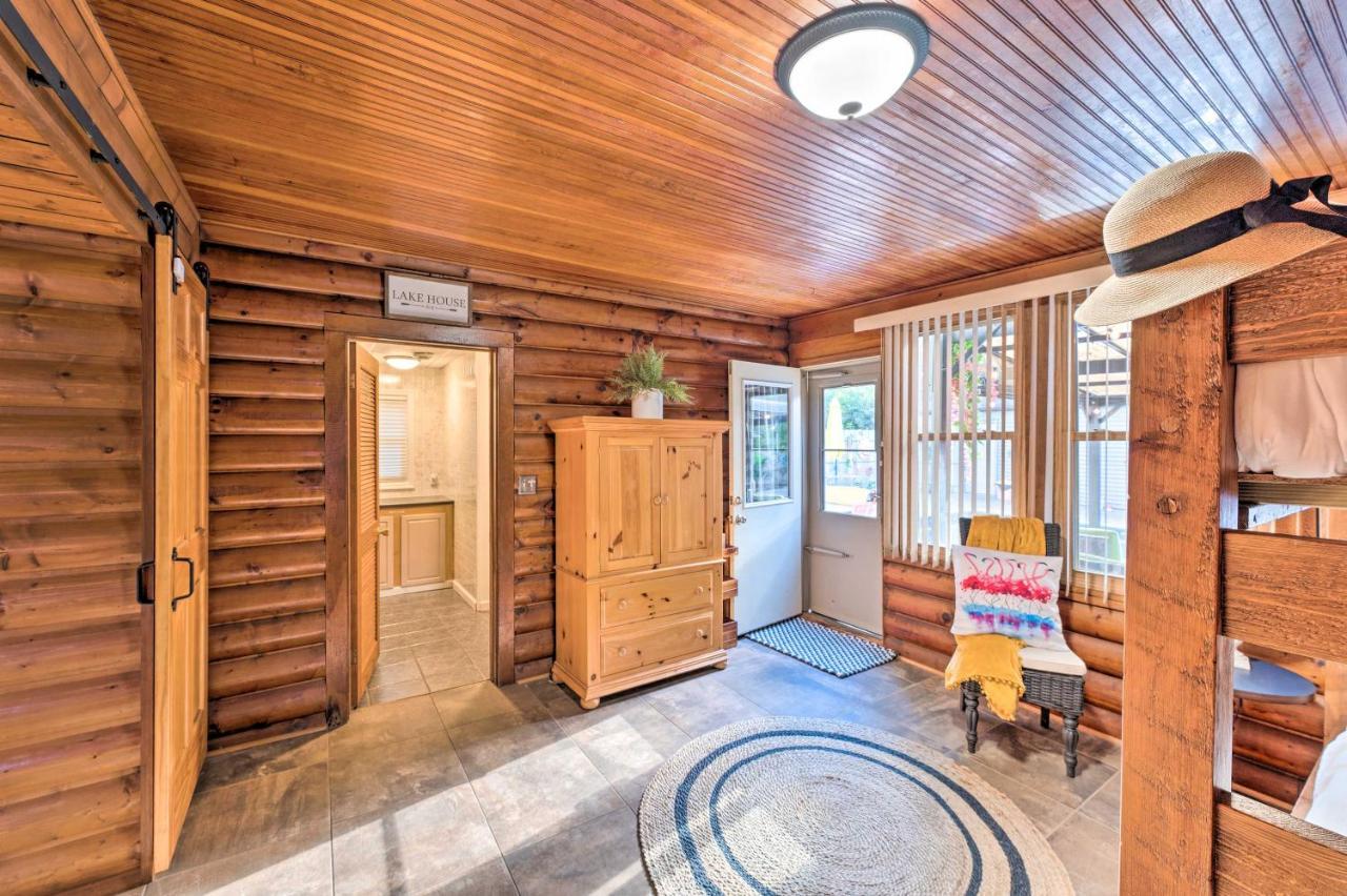 Edgerton Rock River Retreat With Dock And Seasonal Pool! מראה חיצוני תמונה